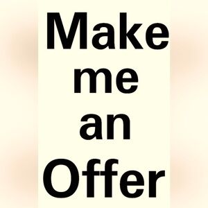 ~CHECK OUT MY CLOSET~